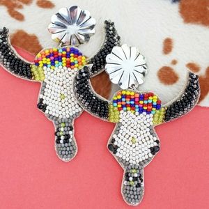 Free spirit South western boho people Steerhead Seed bead earrings NWT